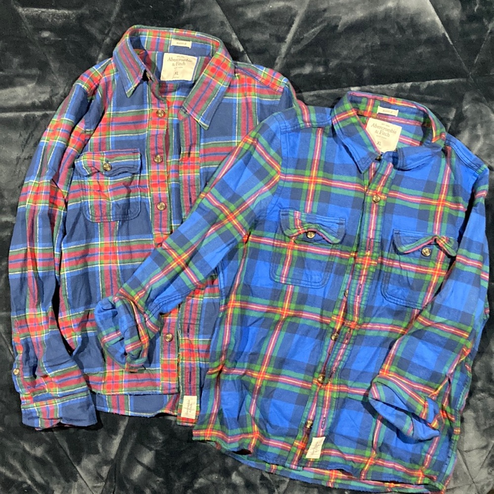Abercrombie & Fitch mens flannel shirts (lot of 2)